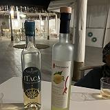 066 Met een grappa en een limoncello